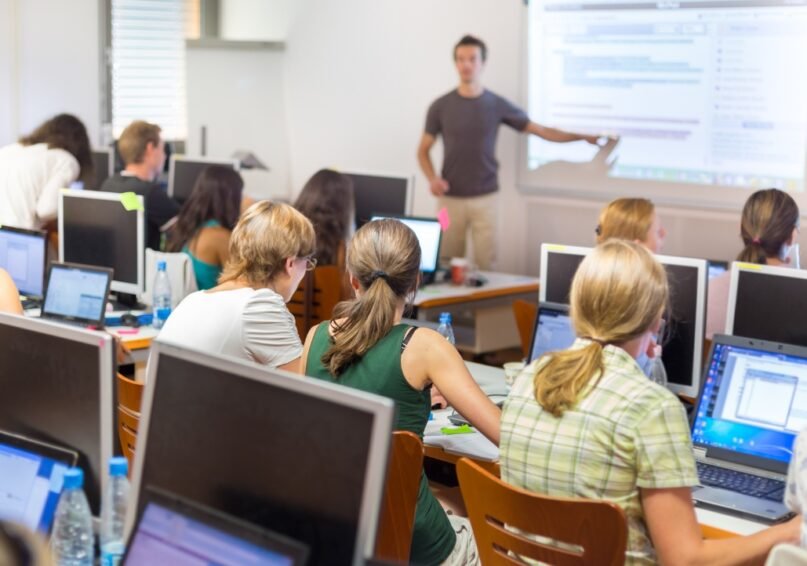 How to Choose the Right IT Training Institute in Vadodara: 5 Make-or-Break Factors Beyond Just Fees